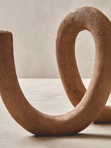 Dunas Large Textured Beige Loop Sculpture - Image 5
