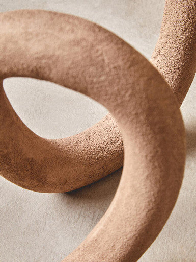 Dunas Large Textured Beige Loop Sculpture - Image 6