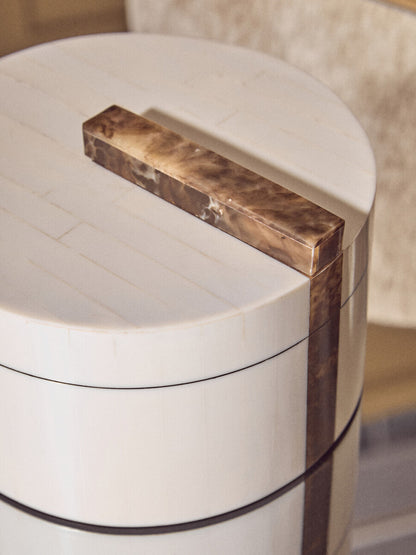 Decio Cream And Brown Large Round Box