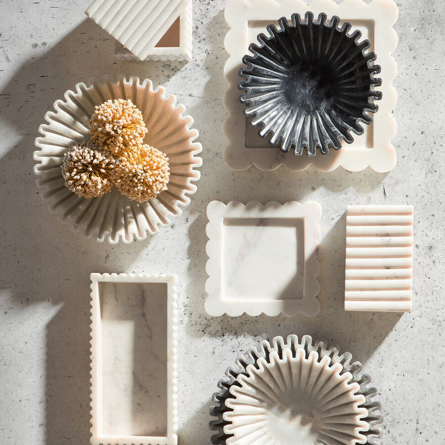 Savio Rectangular White Fluted Marble Tray