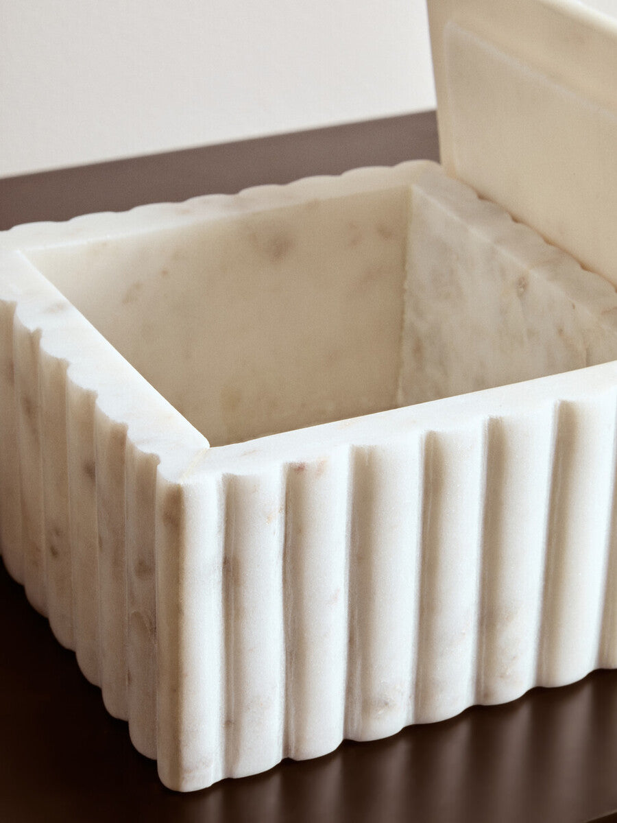 Savio Square White Fluted Marble Box - Image 8