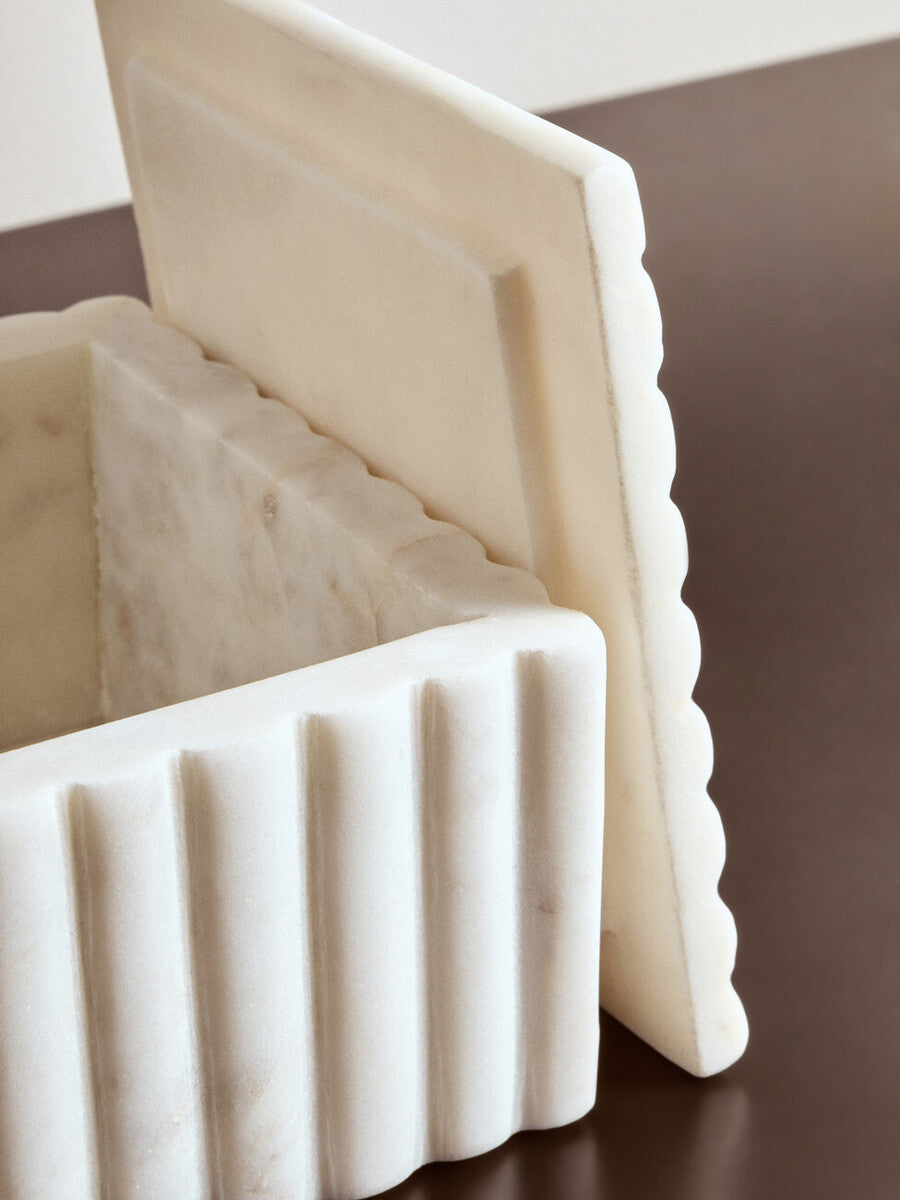 Savio Square White Fluted Marble Box - Image 9