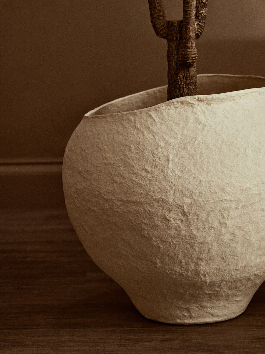 Sanai Cotton Mache Large Beige Planter - Image 8