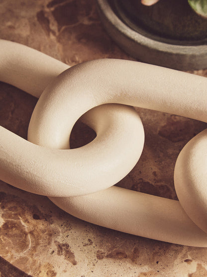 Cato White Wood 3 Link Chain Decor