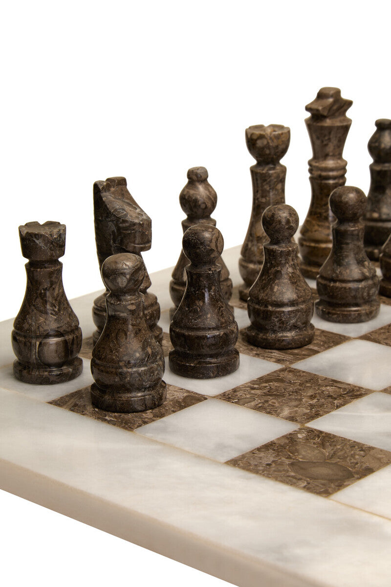 Flos White and Grey Large Marble Chess Set - Image 3