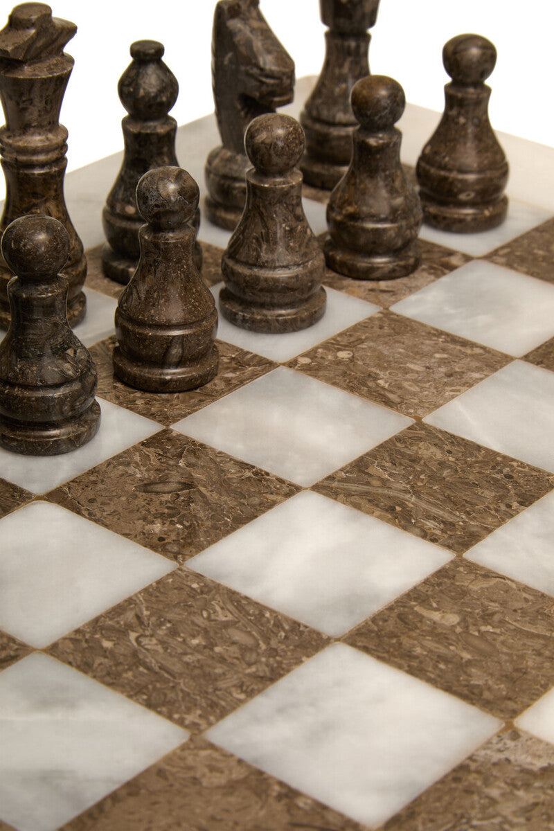 Flos White and Grey Large Marble Chess Set - Image 4