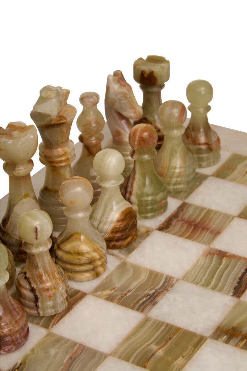 Flos Carved White Marble and Green Onyx Small Marble Chess Set - Image 5
