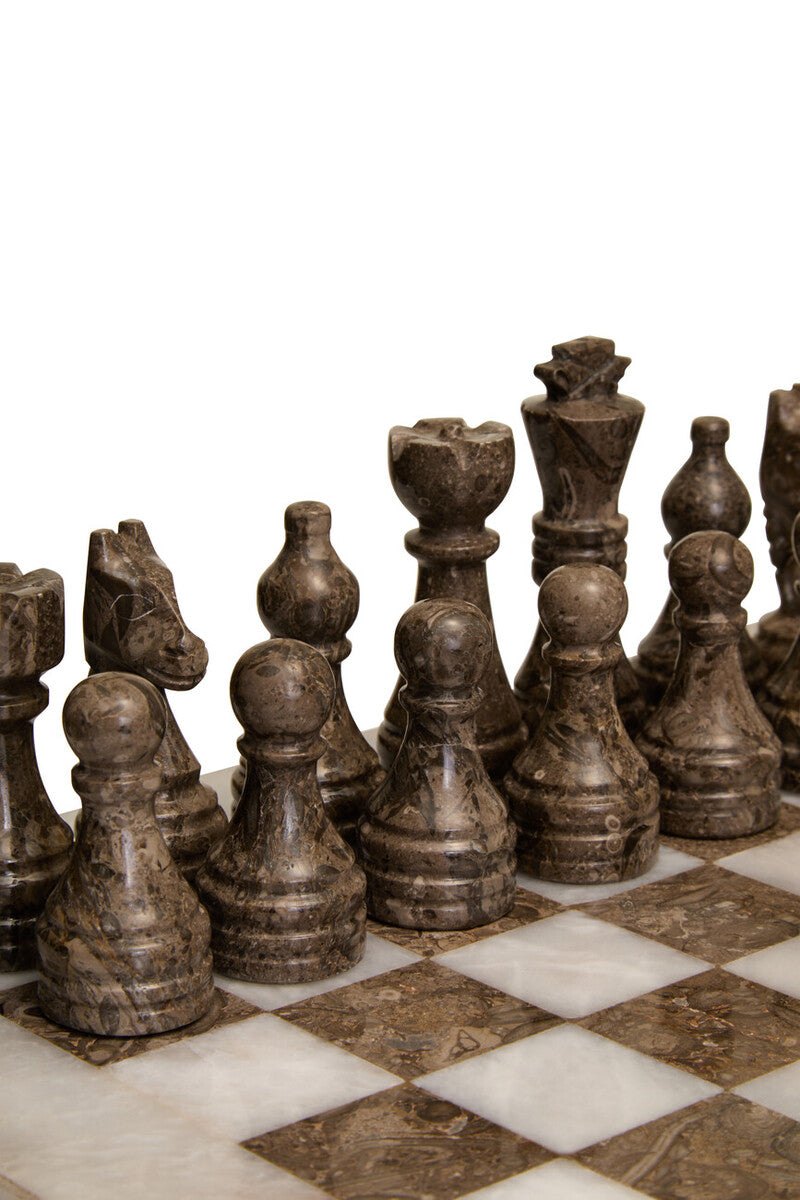 Flos Carved White and Grey Small Marble Chess Set - Image 4