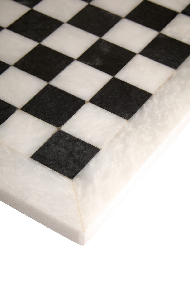 Flos Carved White and Black Small Marble Chess Set - Image 5