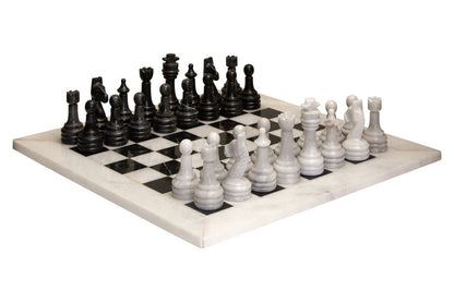 Flos Carved White and Black Large Marble Chess Set - Image 2