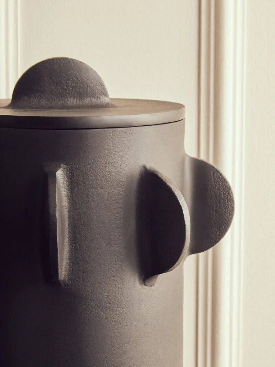 Prato Large Round Textured Black Box