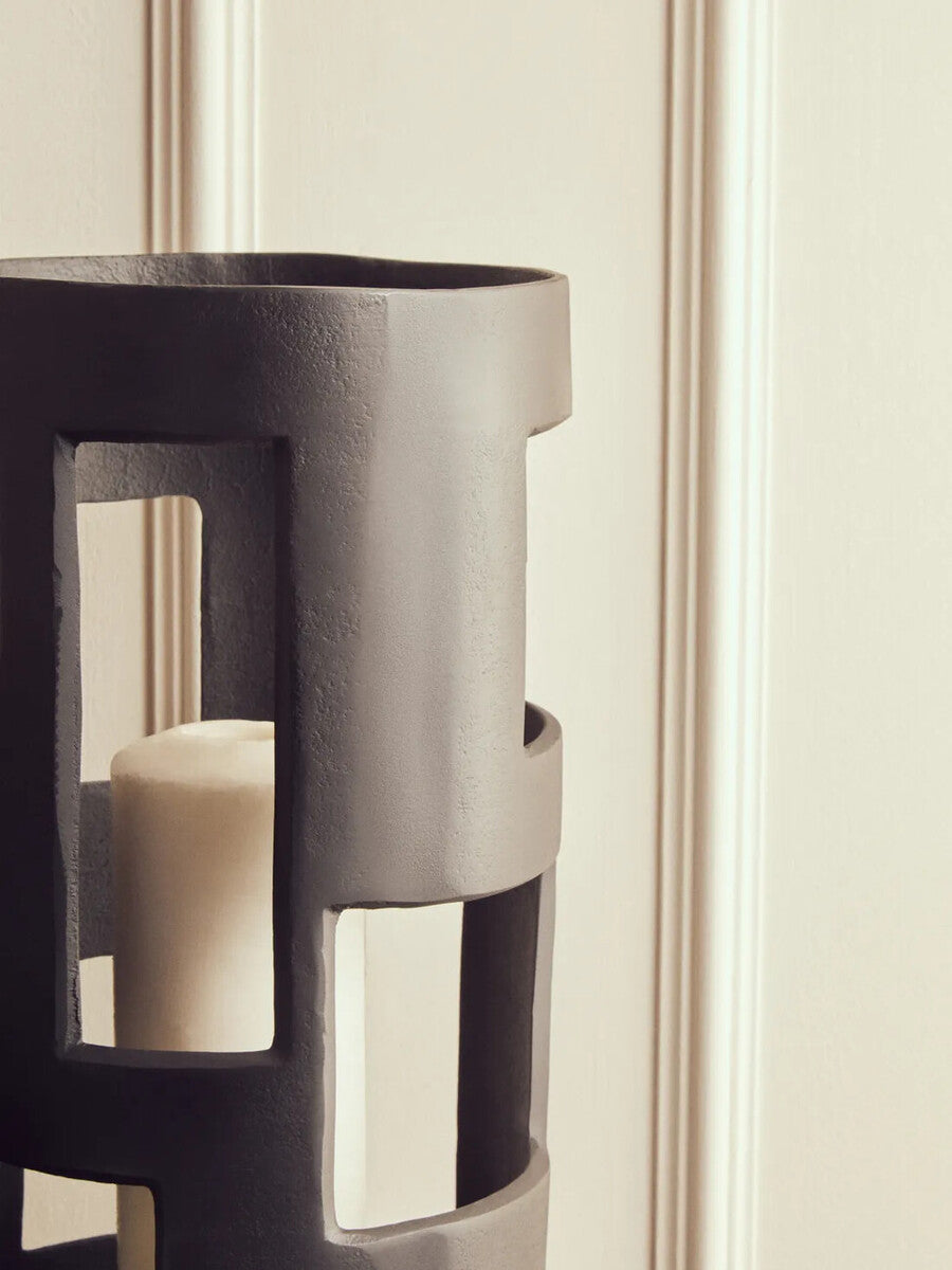 Prato Large Textured Black Candle Holder