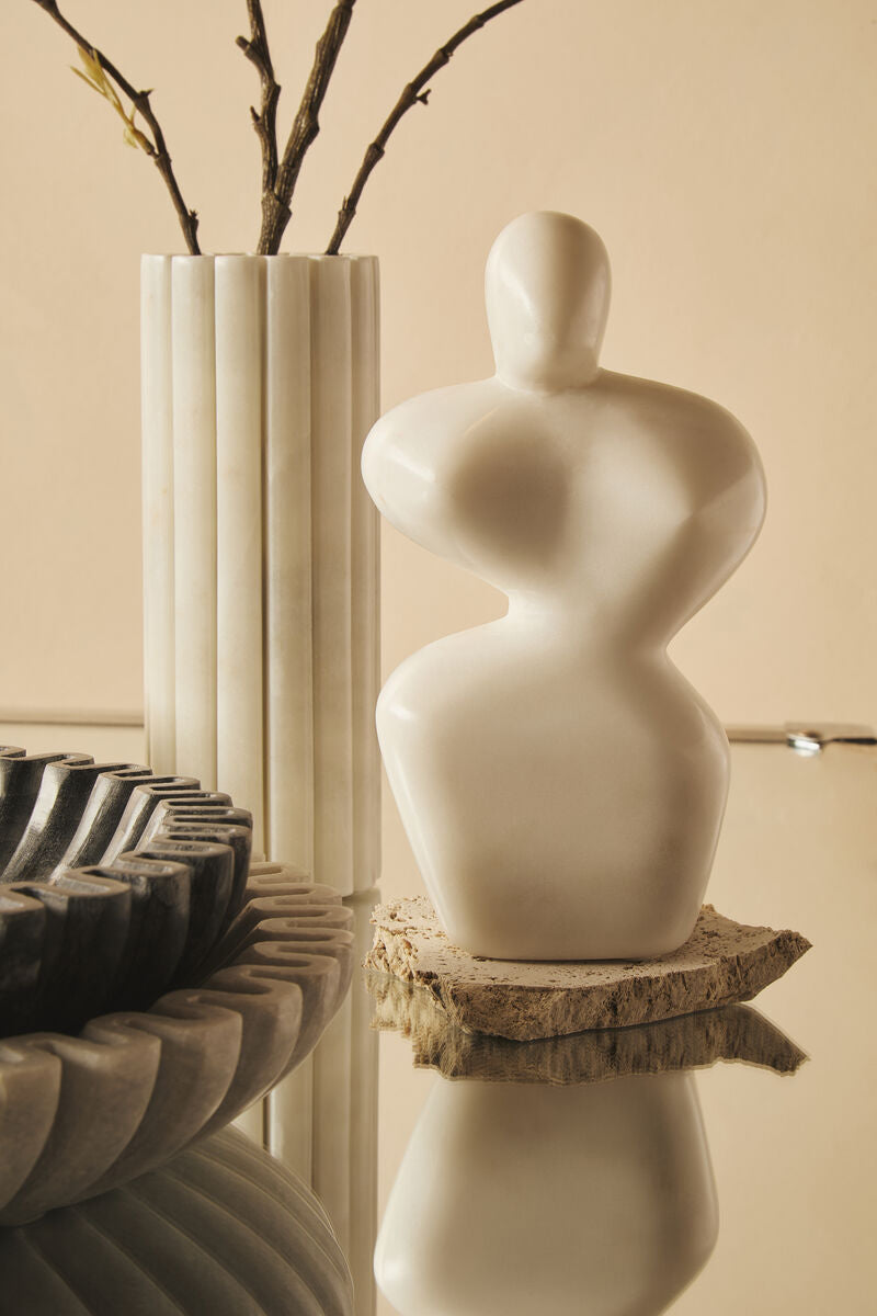 White Fluted Marble Vase | Savio
