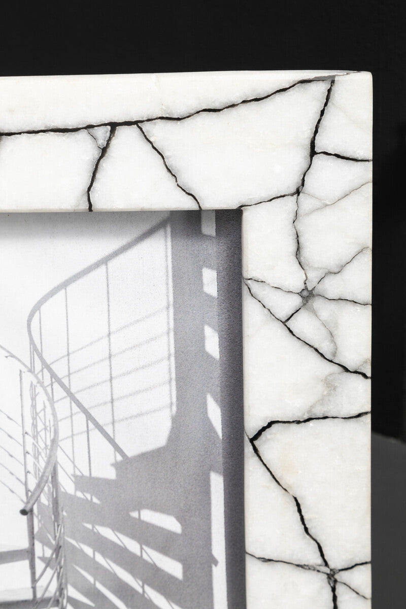Marmara White and Black Marble 5In X 7In Large Photo Frame - Image 7