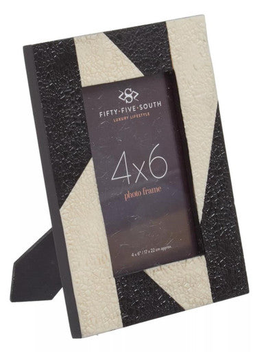 Ezra Black And White Photo Frame 4X6 Inches