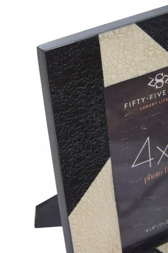 Ezra Black And White Photo Frame 4X6 Inches