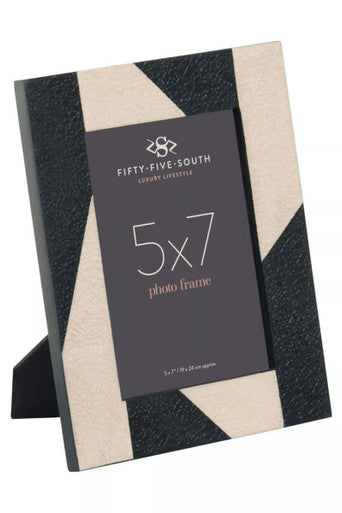 Ezra Black And White Photo Frame 5X7 Inches