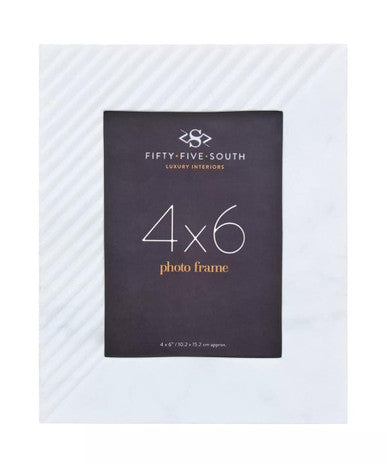 Oxana Small Ribbed White Marble 4In X 6In Photo Frame