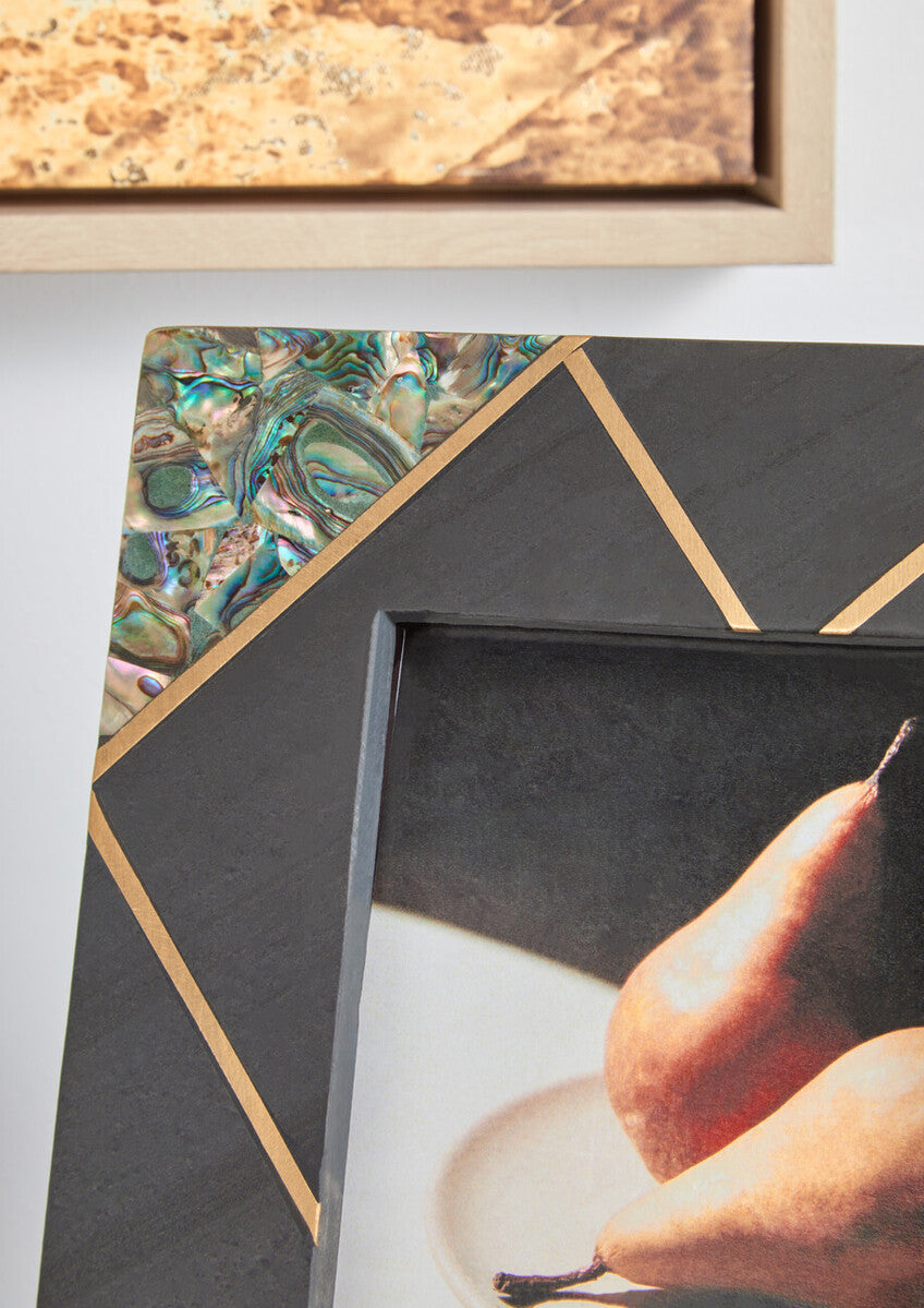 Oriana 4In X 6In Mother of Pearl and Gold Inlay Small Photo Frame - Image 7