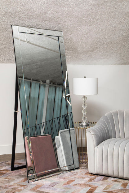 Carine Glass Table Lamp