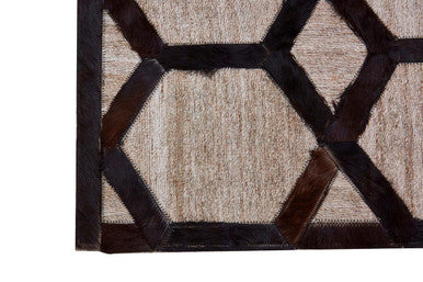 Bosie Safira Large Grey Rug with Black Hair on Leather - Image 7