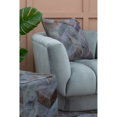 Bosie Safira Grey Chevron Hair on Leather Patchwork Cushion - Image 5