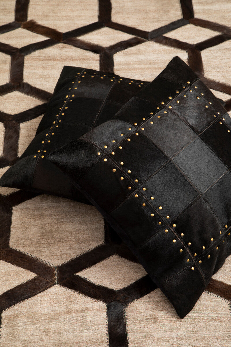 Bosie Safira Black Hair on Leather Patchwork Cushion - Image 6