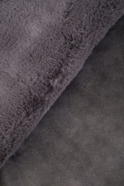 Bosie Lamina Grey Fur Throw
