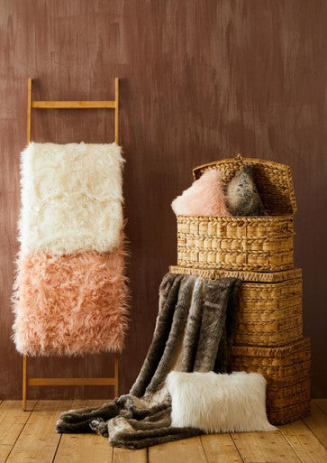 Bosie Lamina Pink Throw