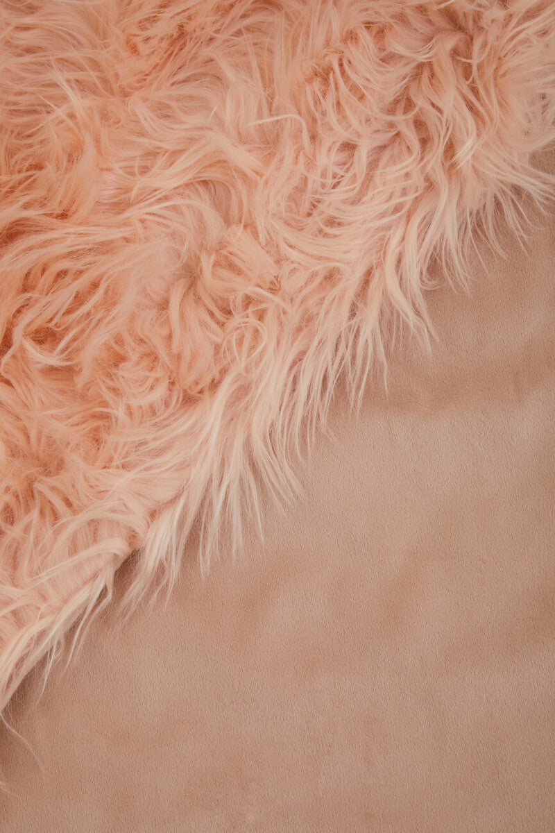 Bosie Lamina Pink Throw - Image 10