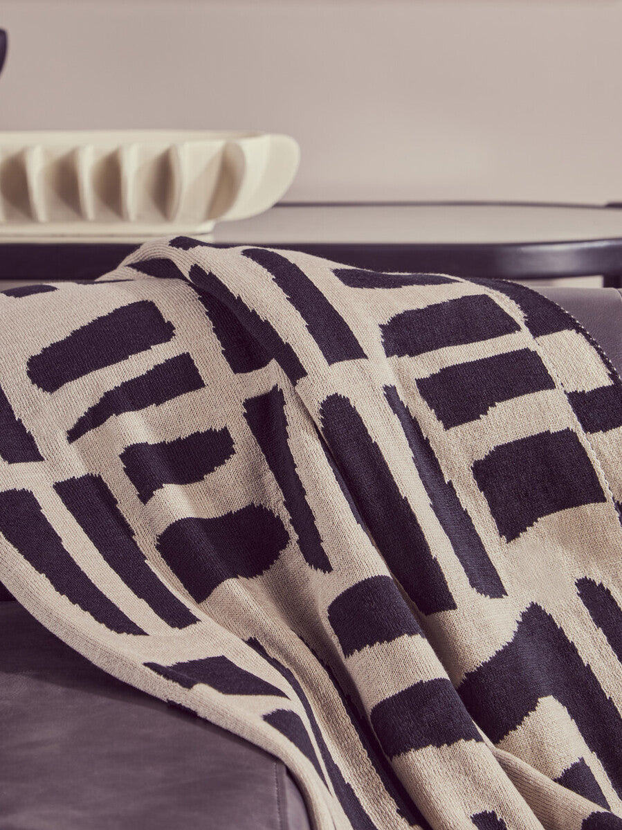 Bosie Ozella Natural And Black Throw - Image 5