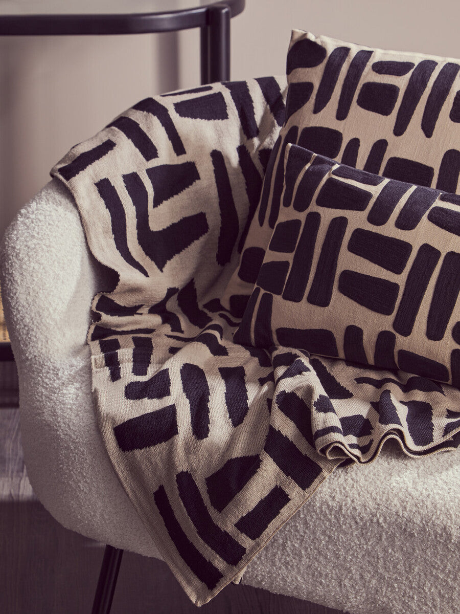 Bosie Ozella Natural And Black Throw - Image 8