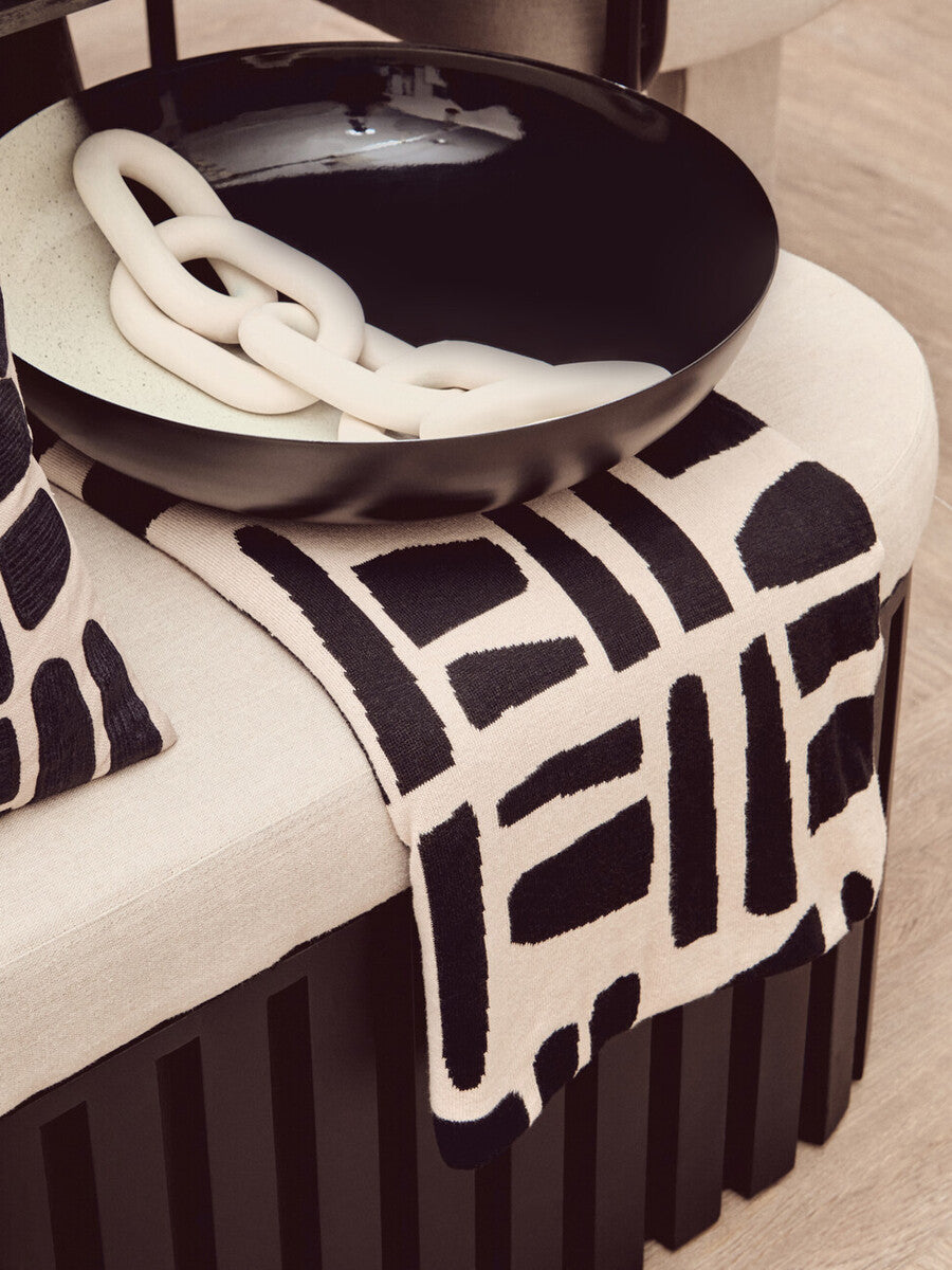 Bosie Ozella Natural And Black Throw - Image 12