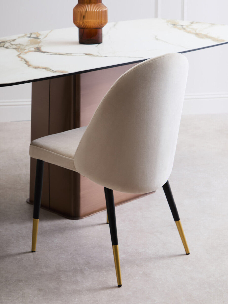 Gilden Dining Chair With Curved Back