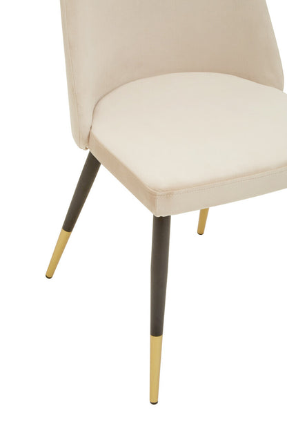 Gilden Dining Chair With Curved Back