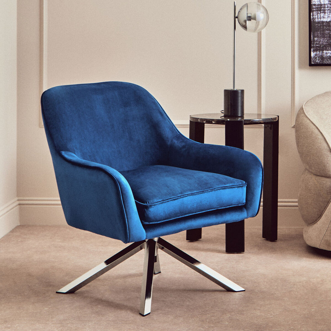 Avery Midnight Velvet Swivel Chair