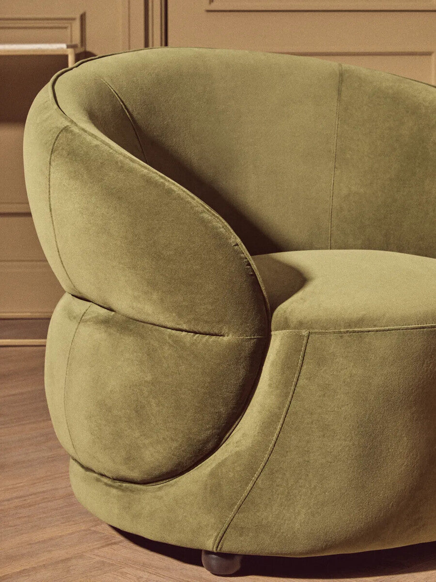 Darla Forest Green Curved Velvet Chair