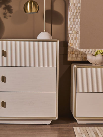 Dorsino Ivory Veneer Three Drawer Chest