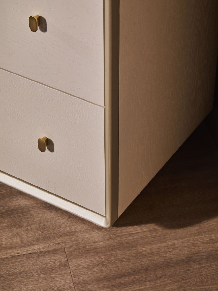 Dorsino Ivory Veneer Seven Drawer Dressing Table
