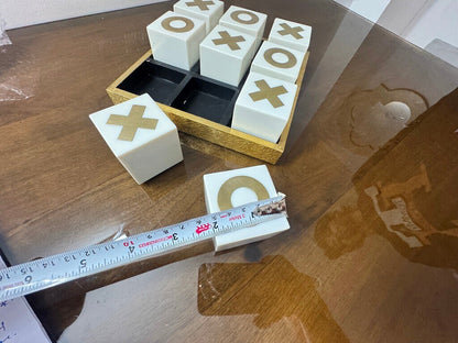 Churchill Games White and Gold Noughts and Crosses