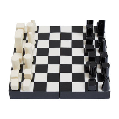 Churchill Games Small Black and White Foldable Chess Set