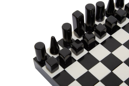 Churchill Games Small Black and White Foldable Chess Set