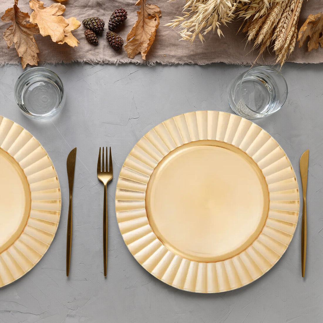 Set of Four 33cm Dia Gold Finish Wave Rim Charger Plates - Image 4