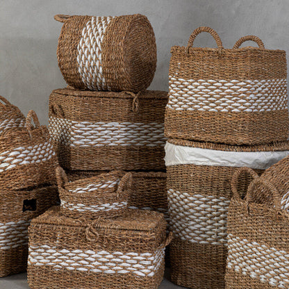 Lidi Set of 2 Natural and White Seagrass Baskets - Image 2